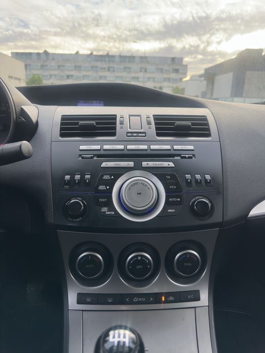 Mazda 3 1.6 Diesel 2010 - 230 mil kms - Bom estado