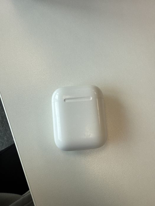 AirPods 1 - го покоління