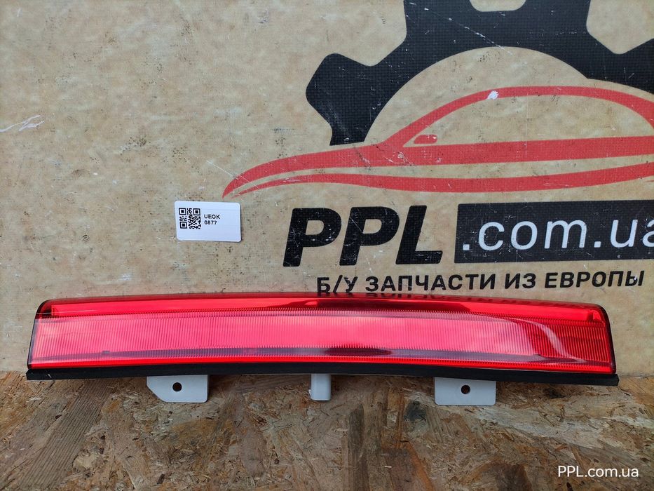 Fiat 500X 500 X 2014- фонарь задний стоп в крышку багажника 51960756