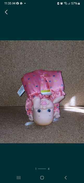 Boneca Carlota cambalhota.