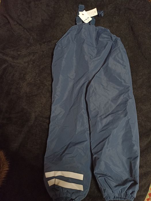 Spodnie przeciwdeszczowe 122/128