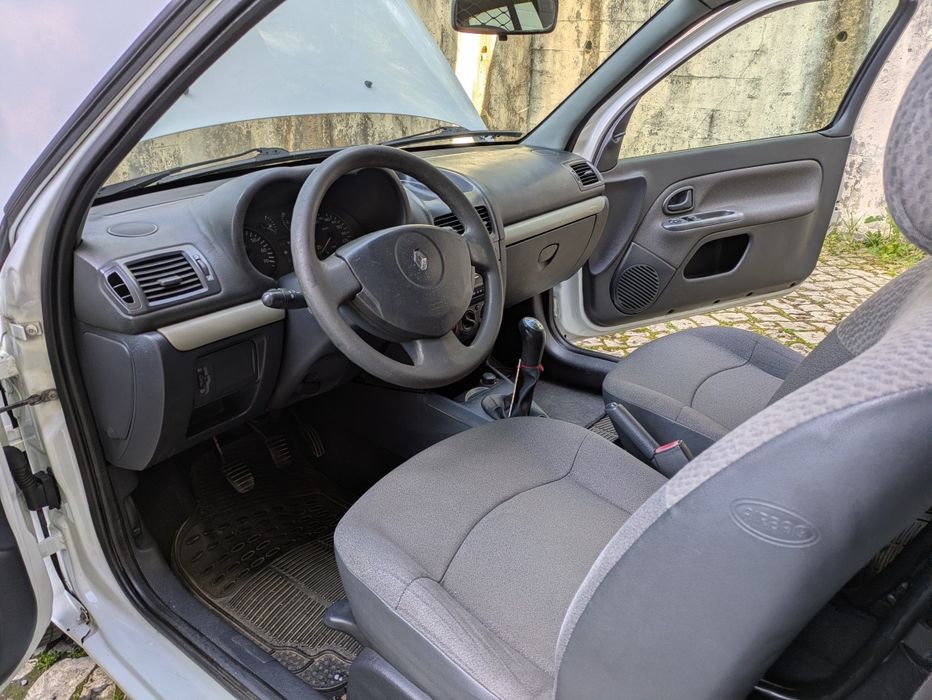 Renault Clio II Comercial