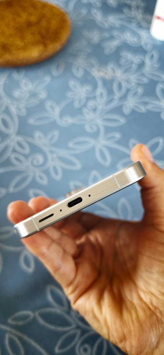 Pack Samsung telemóvel e Smart watch em ótimas condições