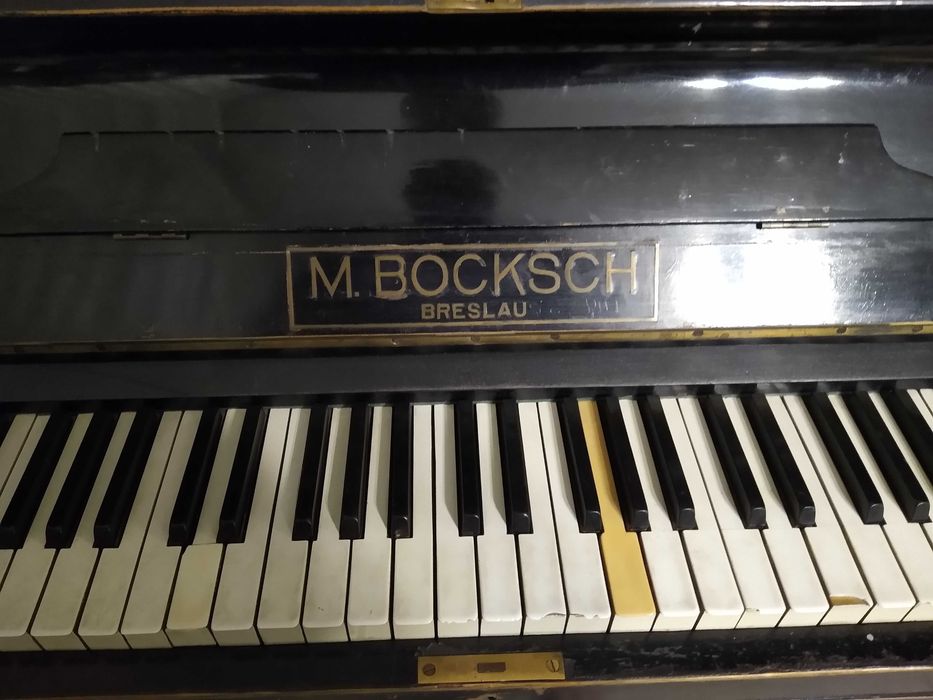 Pianino M.Bocksch Breslau
