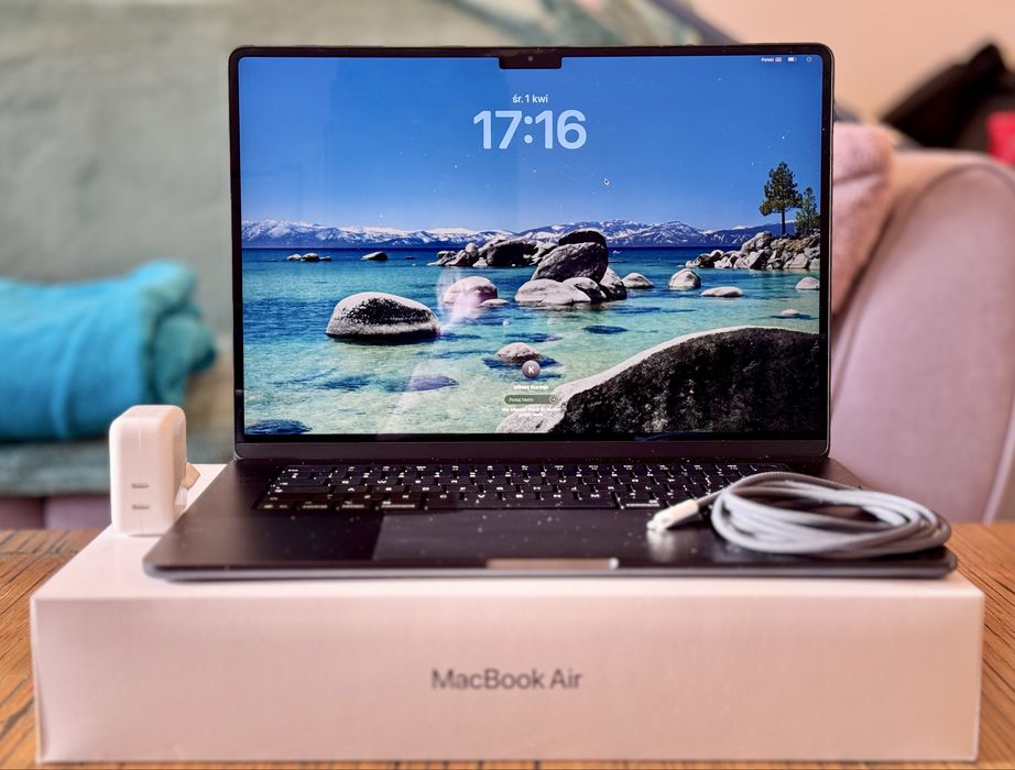 Macbook air M4 15’ JAK NOWY/ROK GWARANCJI