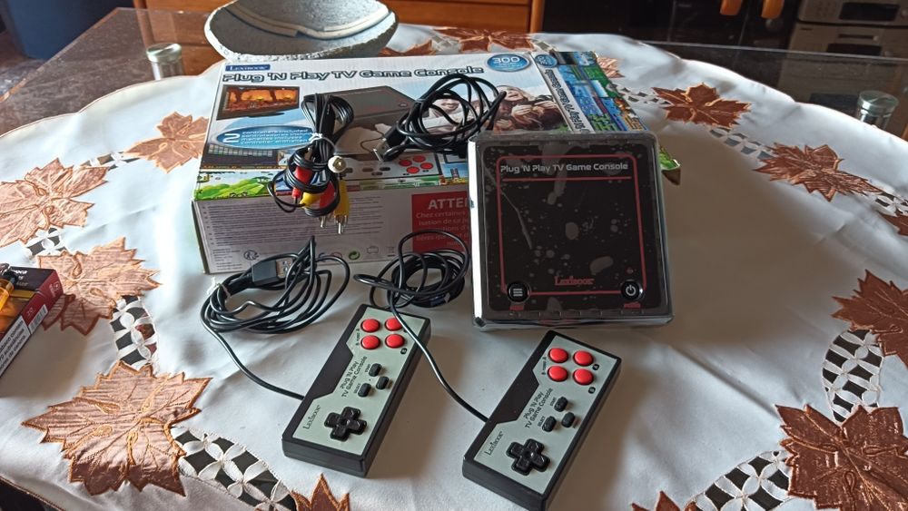 Consola de jogos Lexibook Retro TV Game (modelo JG7800)