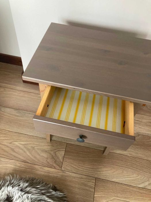 Stoliki nocne Ikea Hemnes