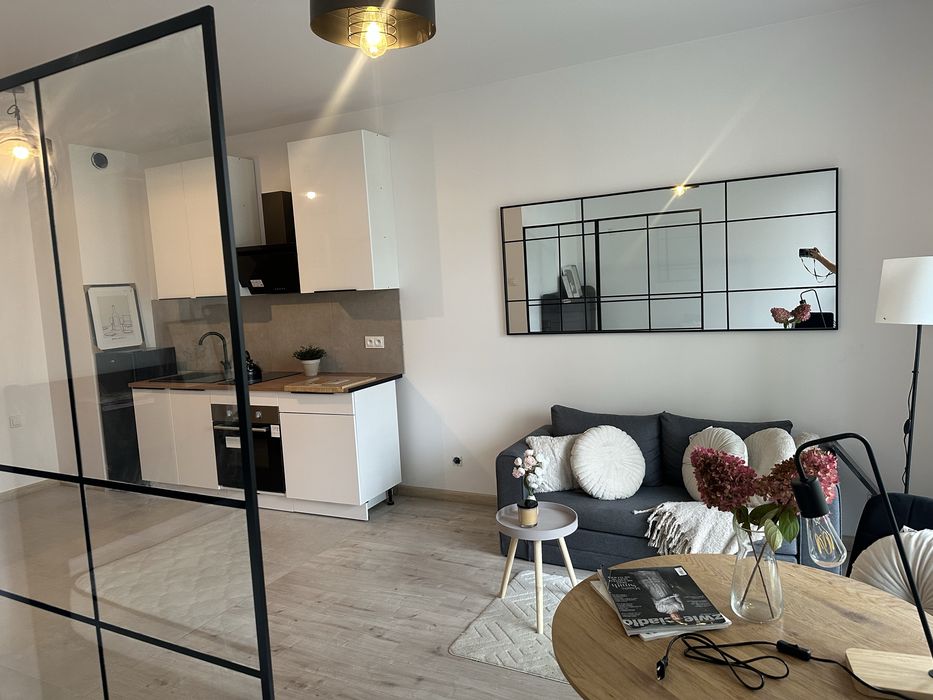 Nowy apartament z ogrodkiem /bez prowizji/garaż/ w pełni wyposażony