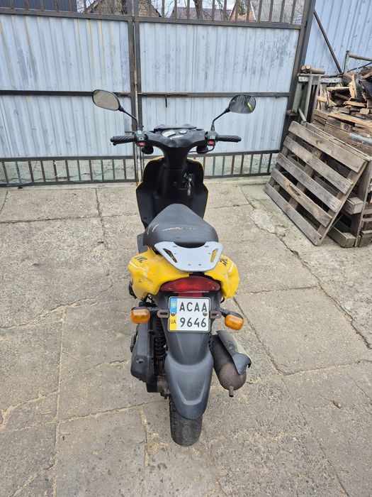 Скутер з пробігом 4х тактний