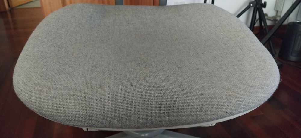 Cadeira de escritório ergonómica