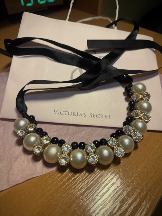 Намисто-кольє/ Колье с кружевной черной лентой и жемчугом