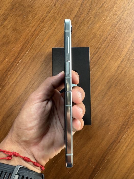 Samsung Galaxy Z Flip5