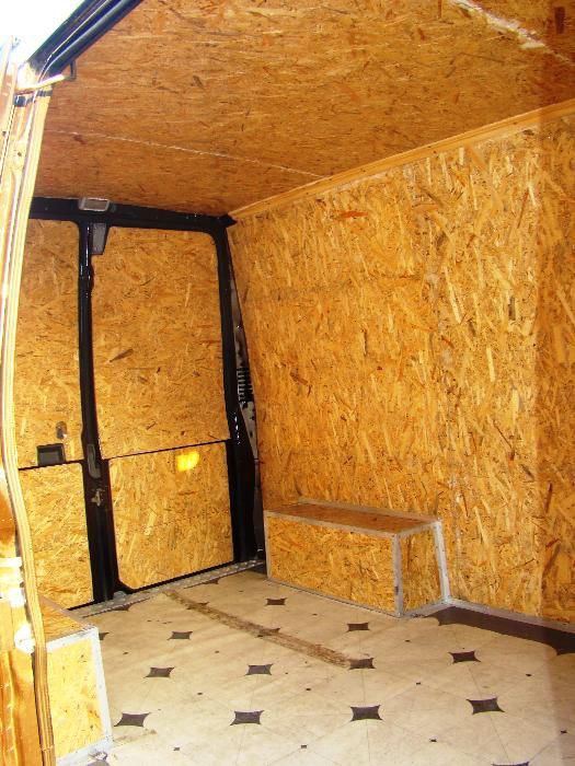 Вантажні перевезення бусом до 2-х тонн по м.Старокостянтинів і області