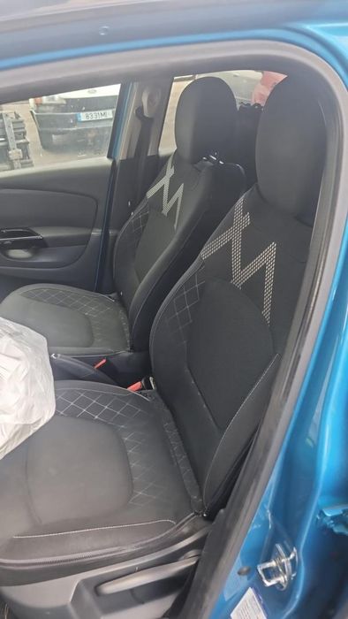 Carro Para Peças Renault Captur 2013 - 2026