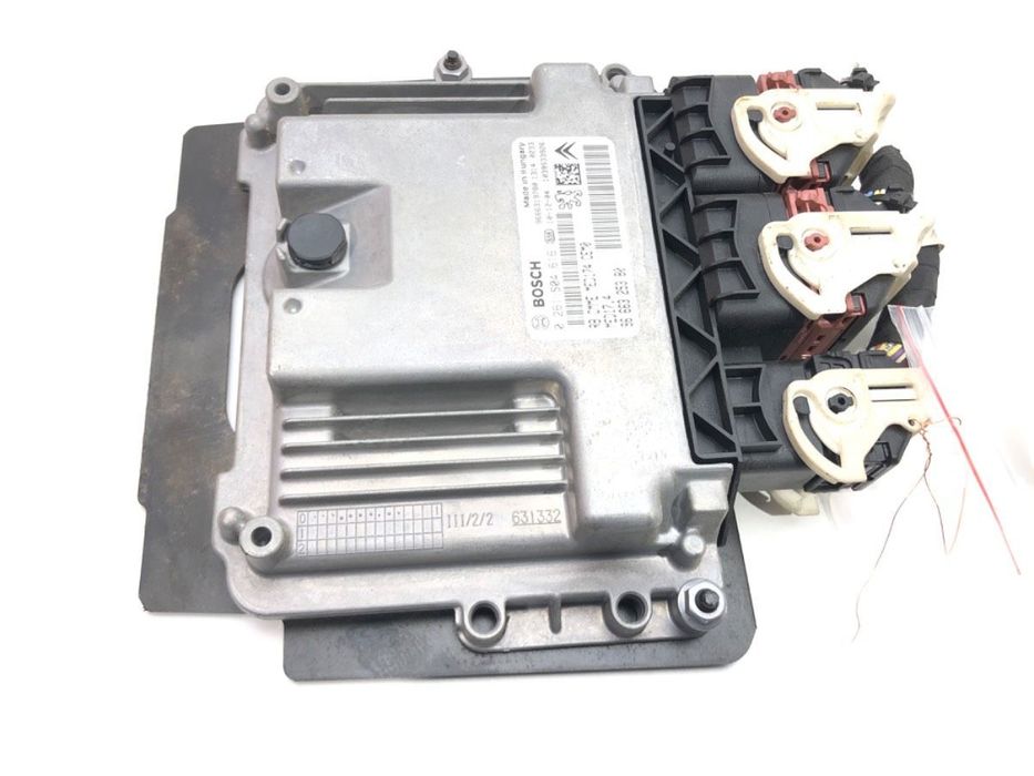 KOMPUTER SILNIKA  PEUGEOT 5008 (0U_, 0E_) 2009 - 2017 1.6 16V 115 kW [156 KM] benzyna 2009 - 2017