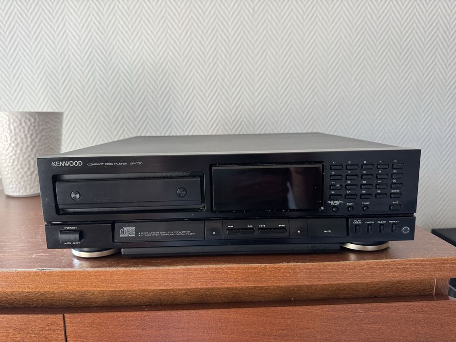 Odtwarzacz cd Kenwood DP-730