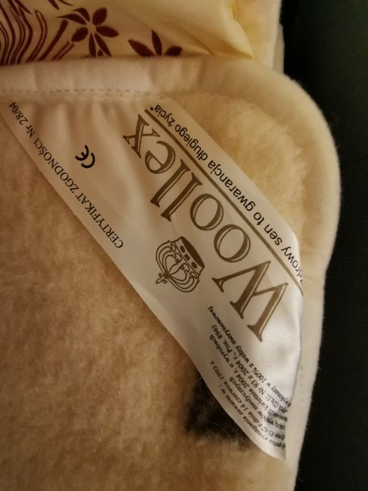 Ekskluzywny zestaw pościeli wełnianej Wooltex- Kołdra i dwie poduszki