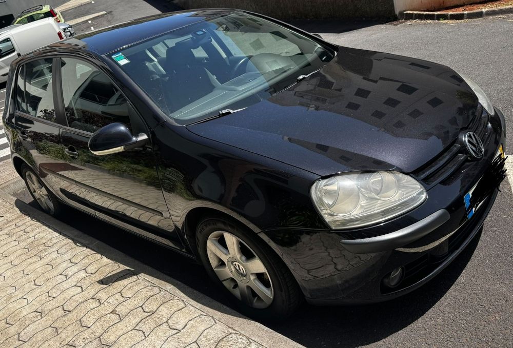 Volkswagen Golf V Ano 2007 sem nada a fazer