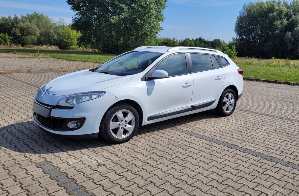 Renault Megane Renault Megane III kombi 2.0 benzyna automat