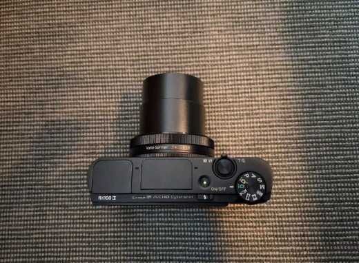 Digitalkamera Sony DSC-RX 100 M3