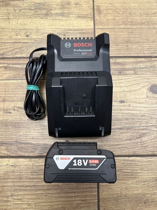 [Zestaw] Ładowarka BOSCH GAL 18V-40 + bateria akumulator 5Ah