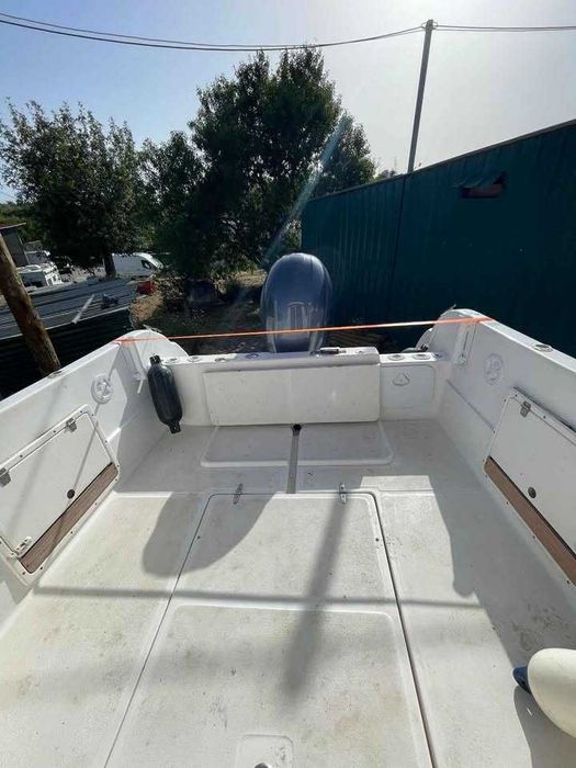 Vende-se Barco Orca 6,50 mt