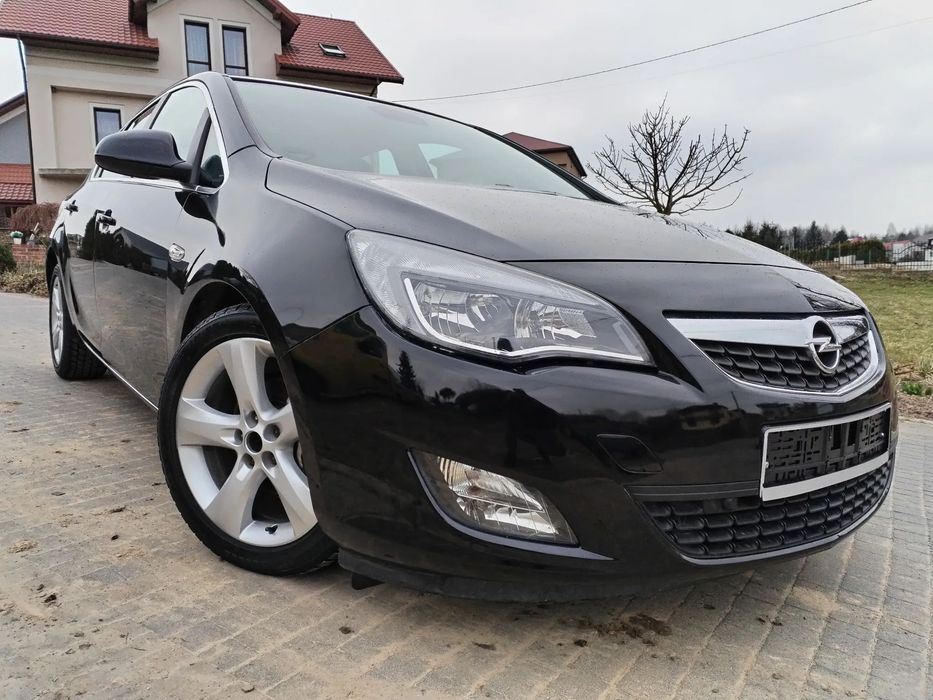 Opel Astra klima/grzane fotele/alu/2xczujniki/android/ekran dotyk/tempomat/