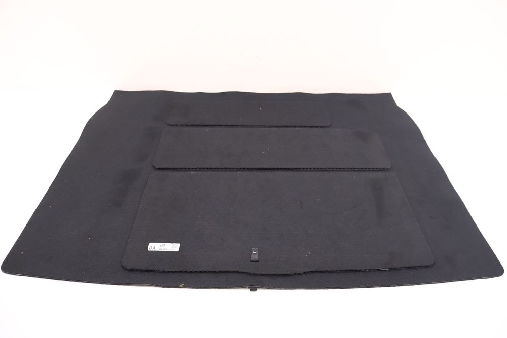 MAZDA CX-30 MATA WYKŁADZINA BAGAŻNIKA DFR56881X