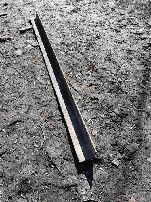 Продам уголок