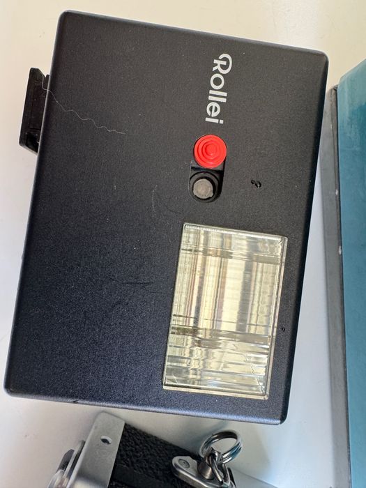 Câmera de Filme Rollei 35 T 35mm Lente Carl Zeiss Tessar 40mm F/3.5