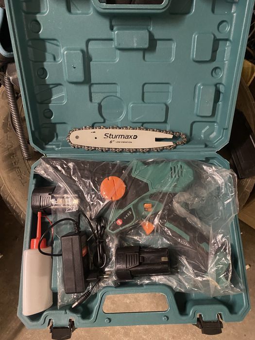 МініПила в кейсі