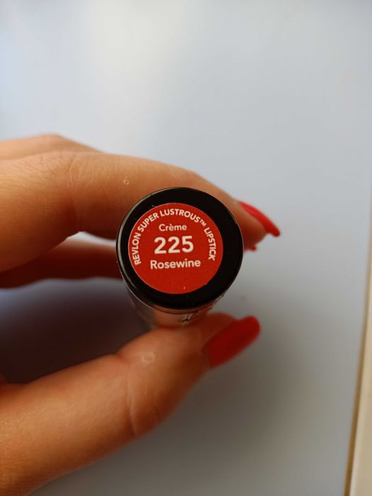 Baton revlon + baton wet n'wild