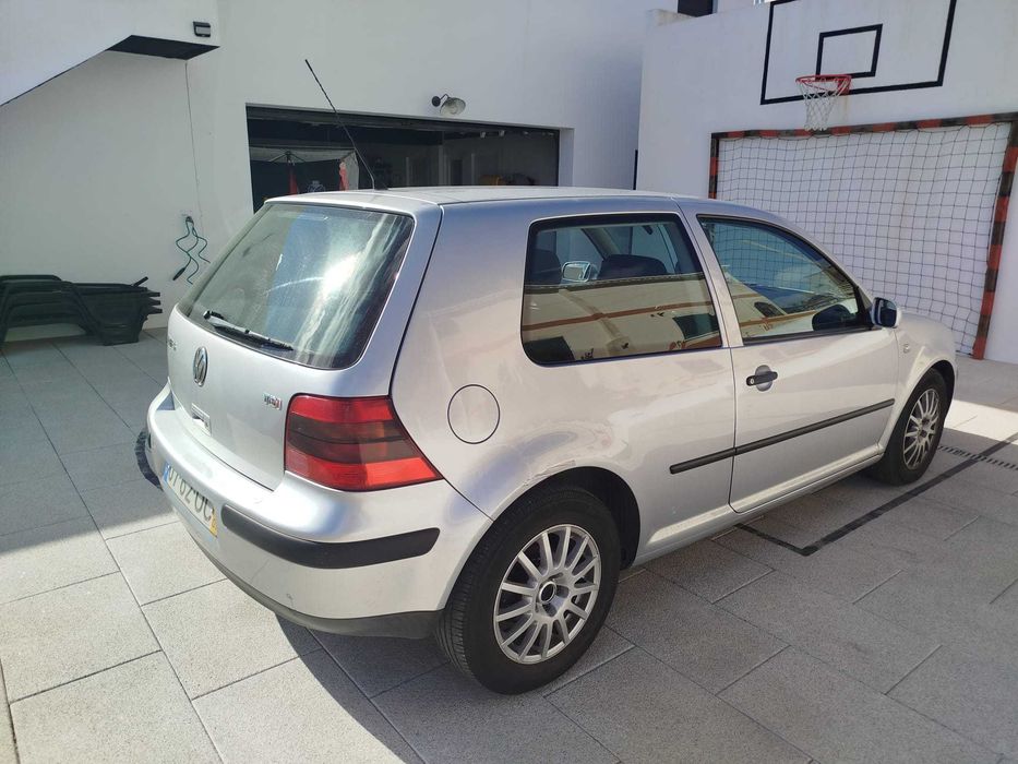 VW Golf Comercial
