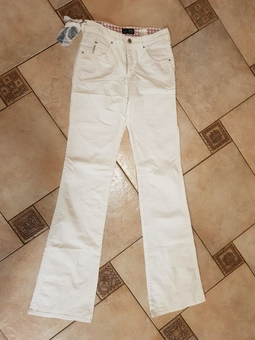 Новые джинсы Armani оригинал