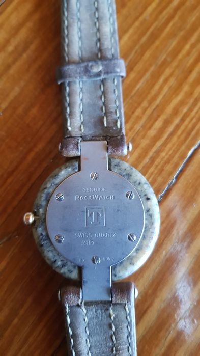 Relógio em mármore da tissot