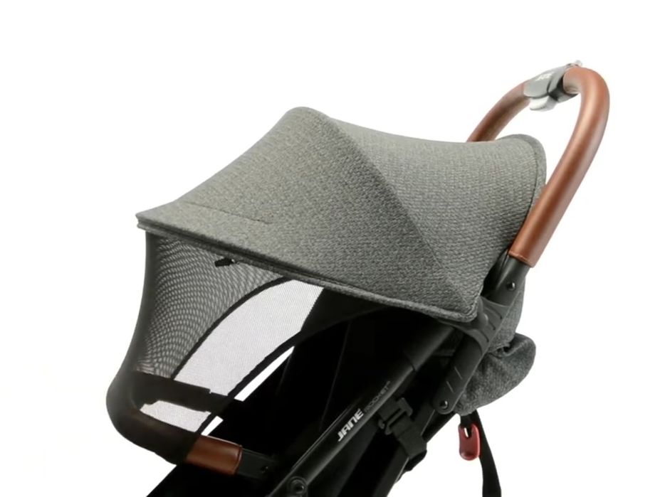 Carrinho de bebe jané rocket ideal para transportar em cabine de avião