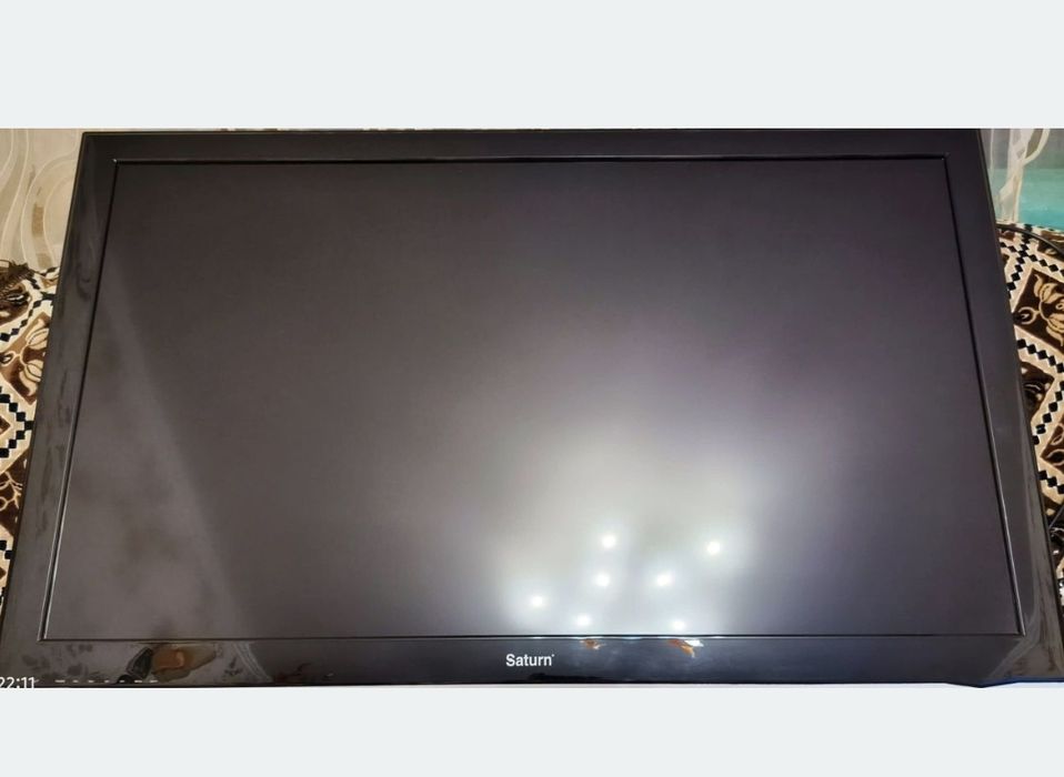 Продам телефизор 46" Saturn