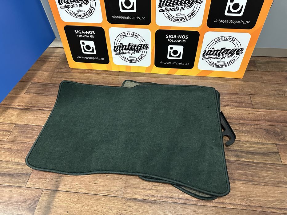 Tapetes Mercedes SEC C126