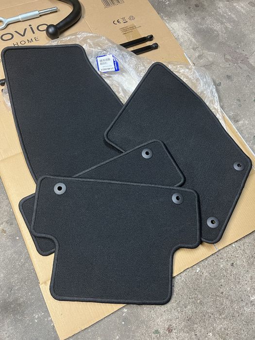 Dywaniki welurowe do volvo v40