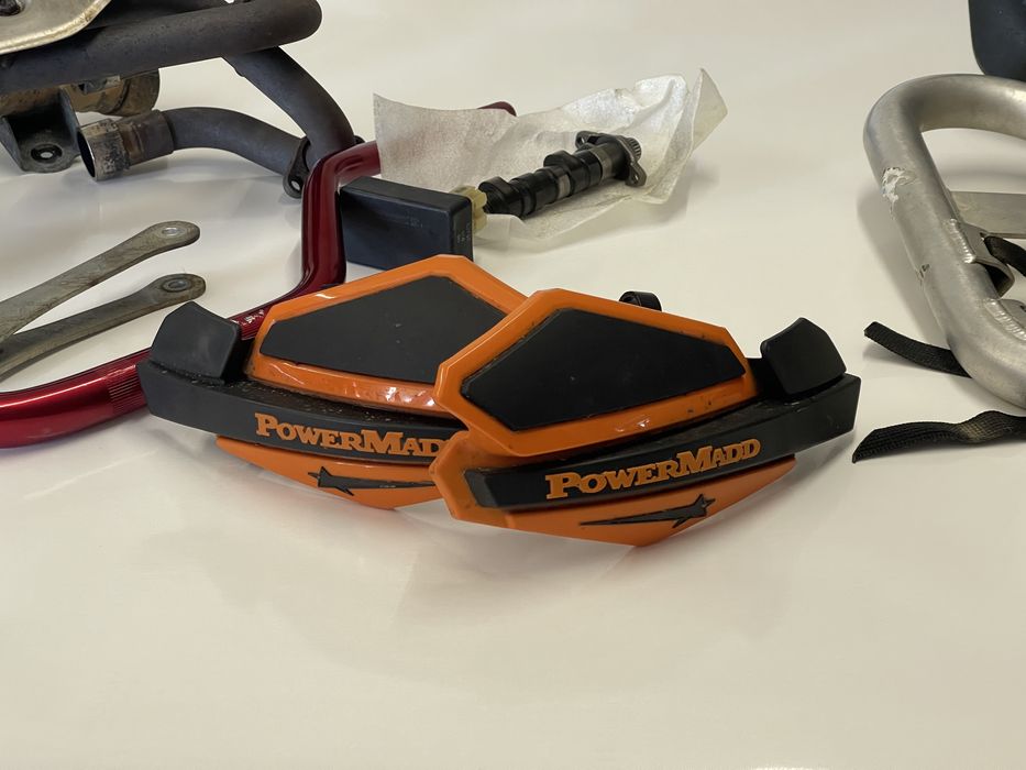 Diverso Material Honda TRX400 e TRX450