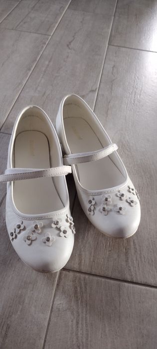 Białe buciki buty wizytowe komunijne Graceland 37