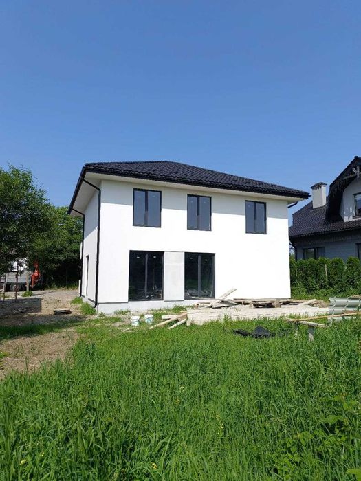 Продаж особняка, з гаражем та власним подвір'ям 5сот, Газ