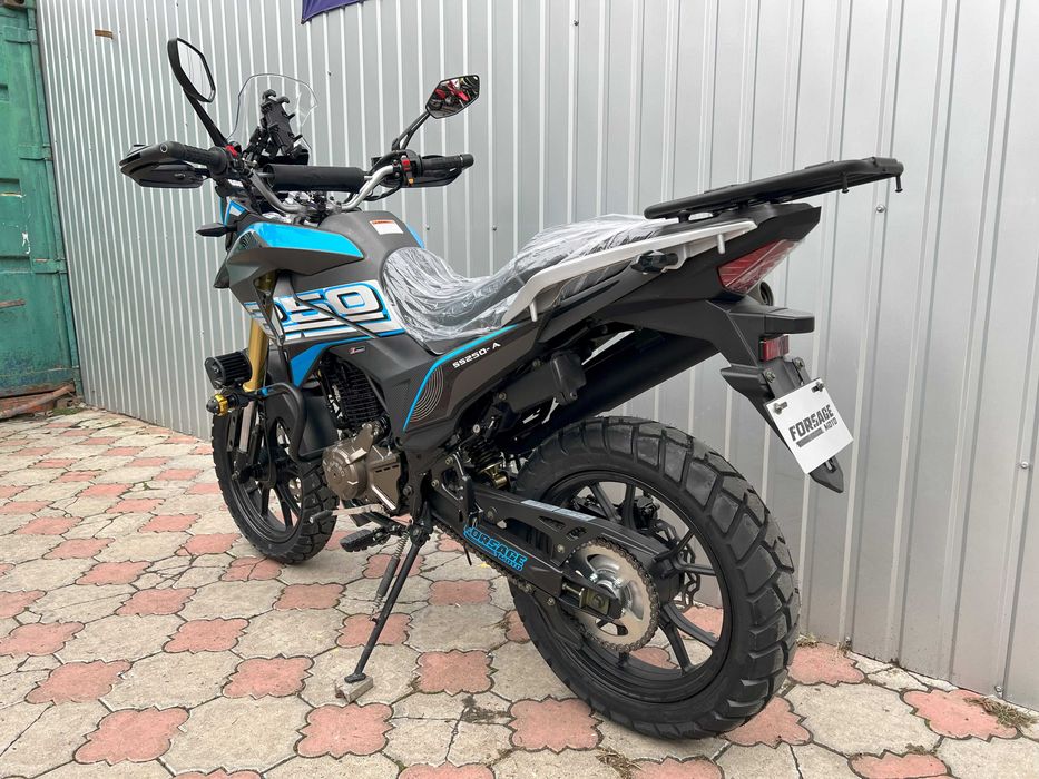 Мотоцикл турист Forsage Moto 250 Rider