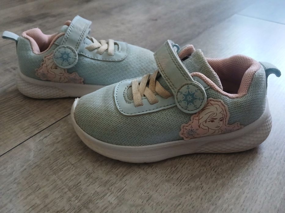 Lekkie buty siateczkowe dziewczynka 24