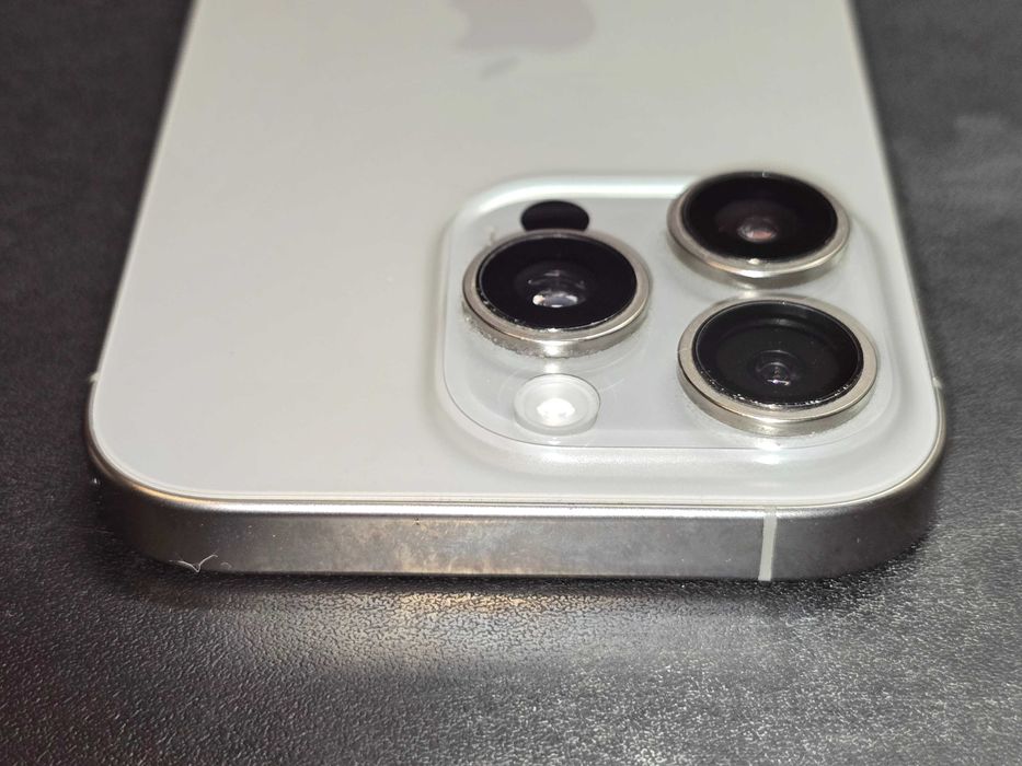 Używany - Apple iPhone 16 Pro 128GB Tytanowy - GSM Baranowo