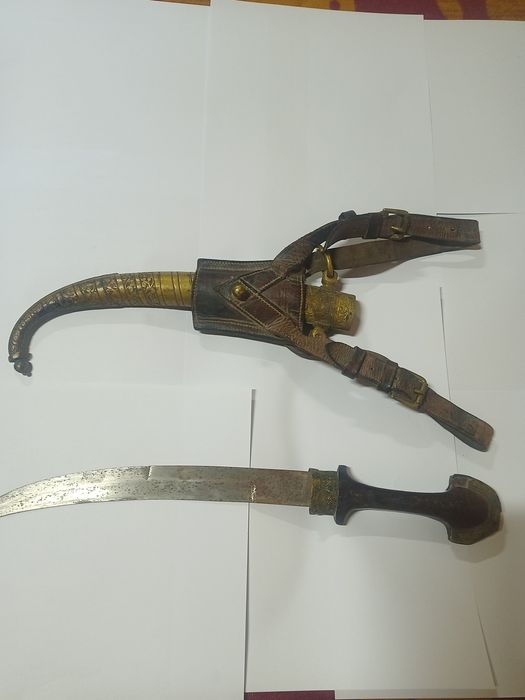 Sztylet stara broń biała