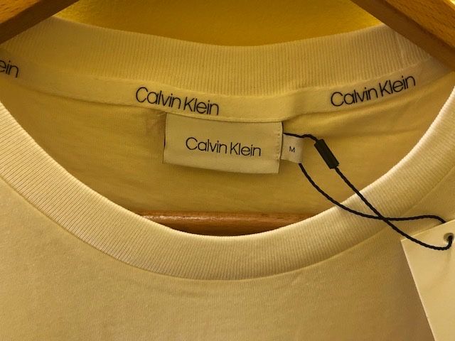 T-Shirt Calvin Klein nova , M