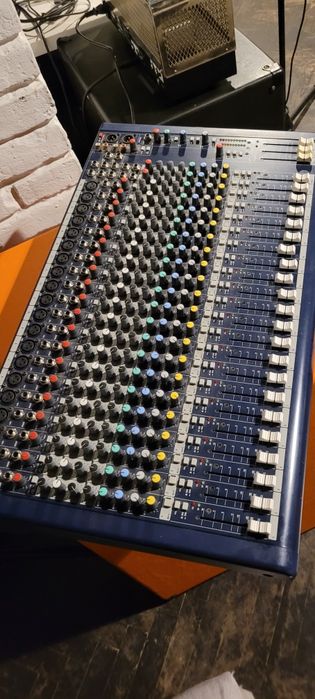 Мікшерний пульт Soudcraft mpmi 20