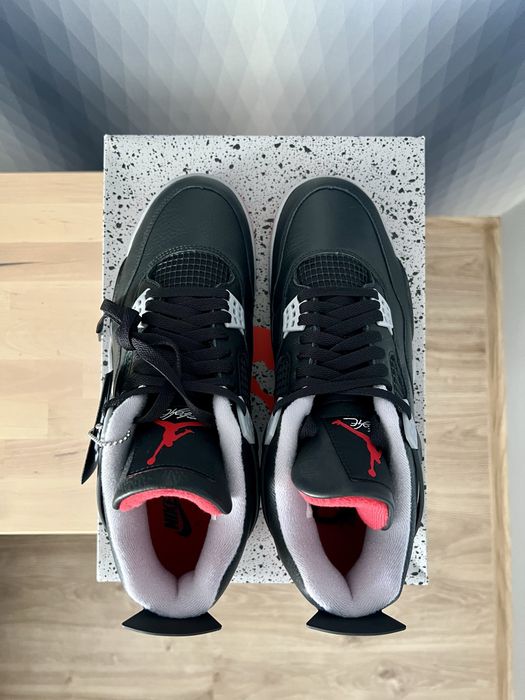 Оригінал Nike Jordan 4 Retro Bred Reimagined FV5029-006