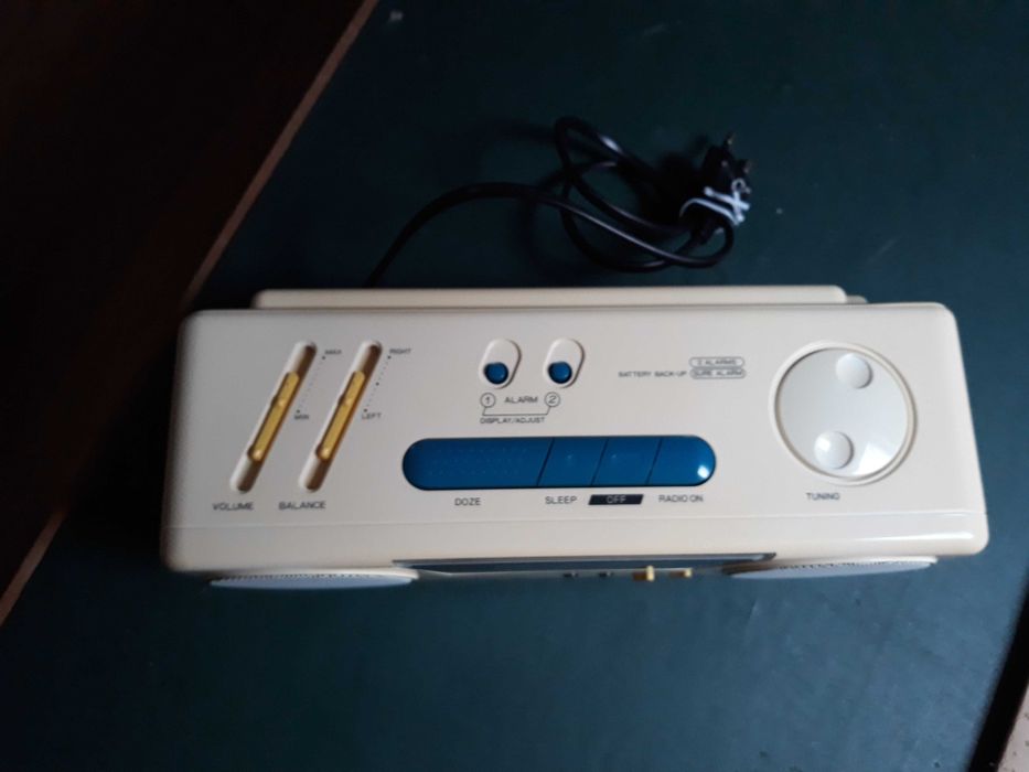 "Mini Boombox" / Rádio Despertador Panasonic - 1989 - com input áudio